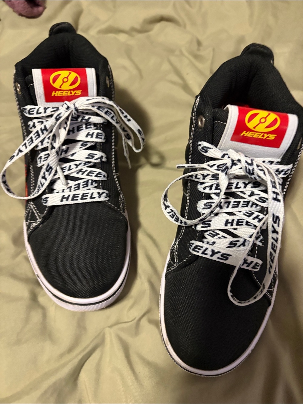 Heelys Men's Black Sneakers with White Logo Laces and Red Insoles - Picture 6 of 6